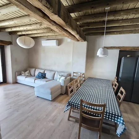 Fuerte Trece Apartment Encinasola